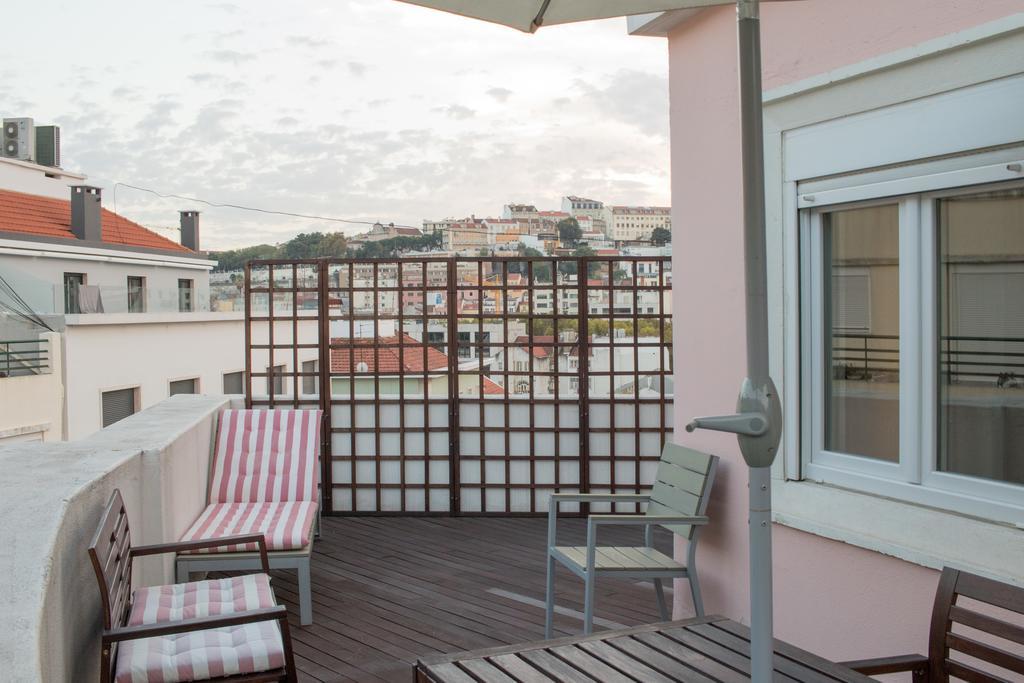 7ti7 Telhal Studio Apartment Lisbona Esterno foto
